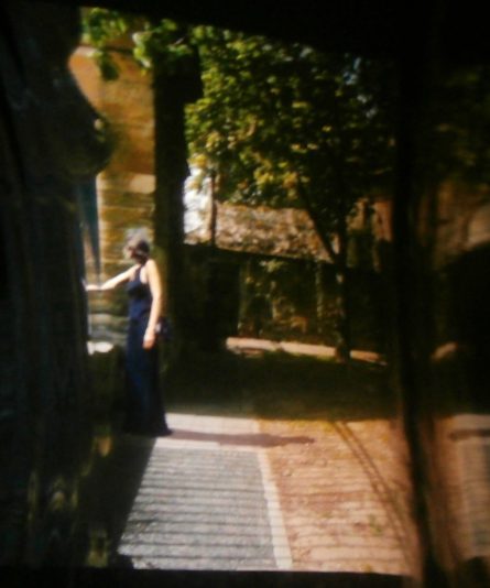 Femme dans un parc