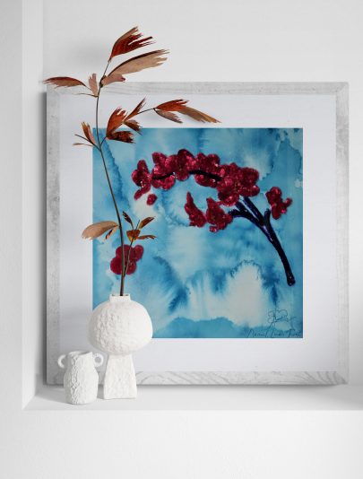 Leafy_plant_sitting_in_wall_alcove